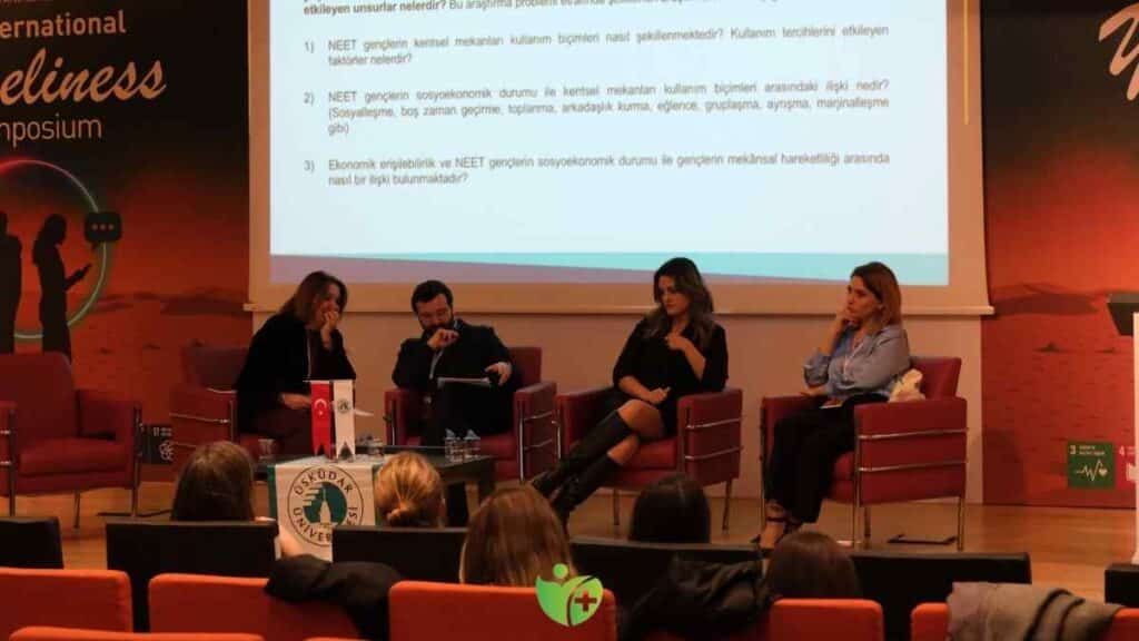 Dostluk duygusunun yok oluşu: Neden kalabalıklar içinde bu kadar yalnızız? 3