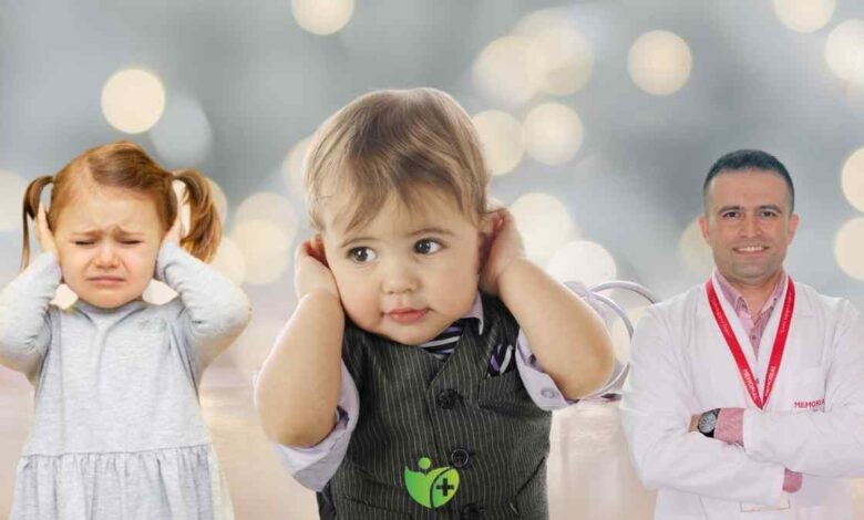 Bebeklerde Kulak Çekme Alışkanlığı ne zaman tehlikeli? 1